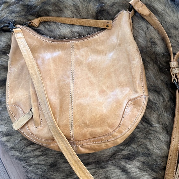 Frye Banana color Leather Crossbody Bag and Wallet - Picture 7 of 9